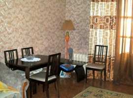 Продается двухкомнатная квартира в центре Севастополя, на Адмирала...