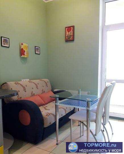 Продаётся однокомнатная квартира в доме класса 'элит'. Двор с закрытой территорией и видеонаблюдением. С балкона...