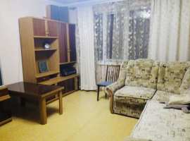 Продается четырехкомнатная квартира в развитом районе Стрелке....