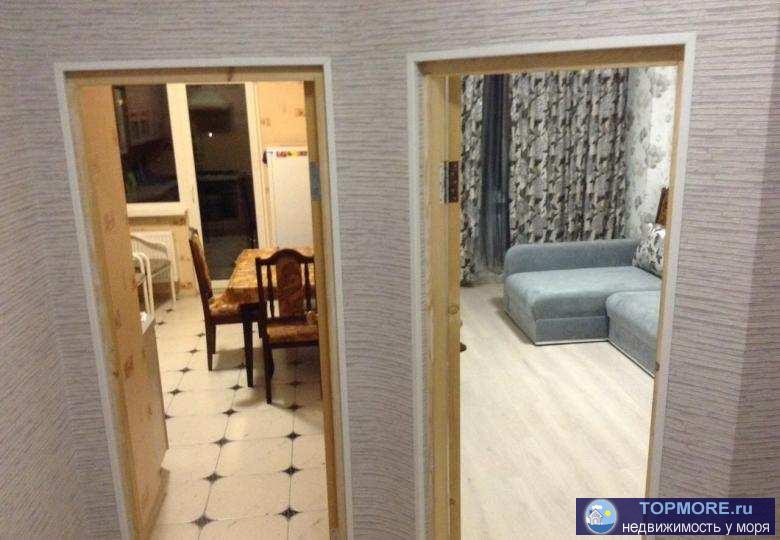 Продается однокомнатная квартира в отличном районе. Квартира с мебелью и техникой, состояние заходи и живи.Теплый пол... - 2