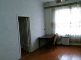 Продается трехкомнатная  квартира, хороший район с развитой...