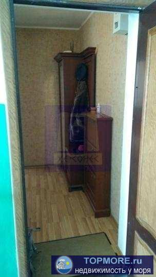 Продается трехкомнатная квартира. Квартира теплая, солнечная. Тихий и спокойный район. Удобное расположение, рядом... - 1