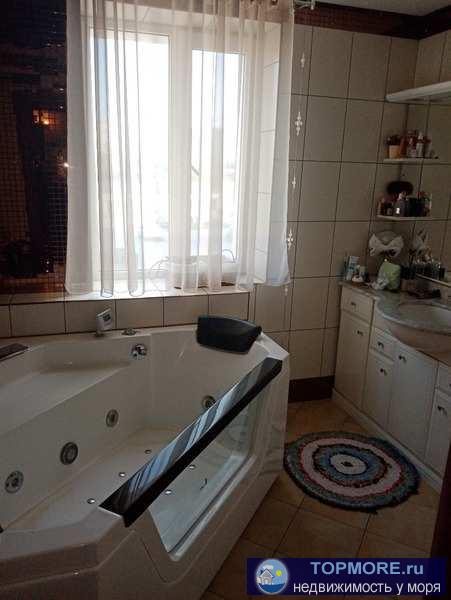 Если у вас большая дружная семья и вы хотите жить в комфортных условиях возле моря в новом, тёплом доме из...