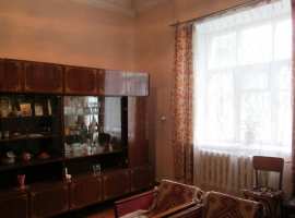 Продается 2х комнатная квартира в жилом состоянии в тихом районе,...