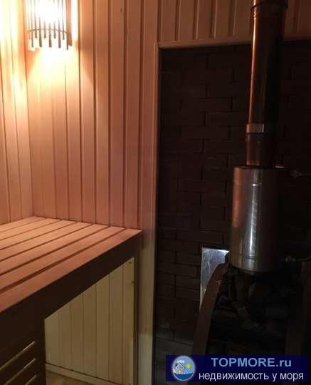 Продается отличный участок 7 сот. с жилым гостевым домиком - 20 м.кв. и действующей баней на дровах (25м.кв.). И еще... - 1