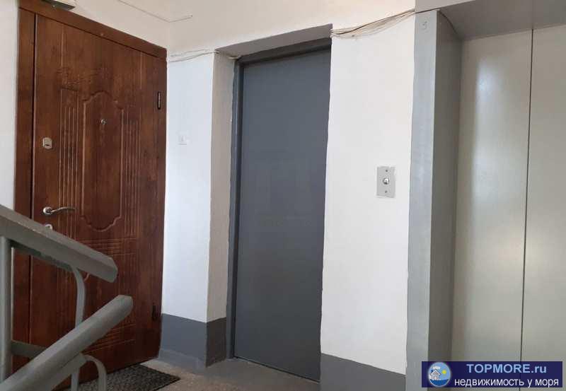 Продается  трехкомнатная квартира 65 кв.м. на 3-м этаже 9-ти этажного дома  с хорошим ремонтом,кладовками и 2... - 1