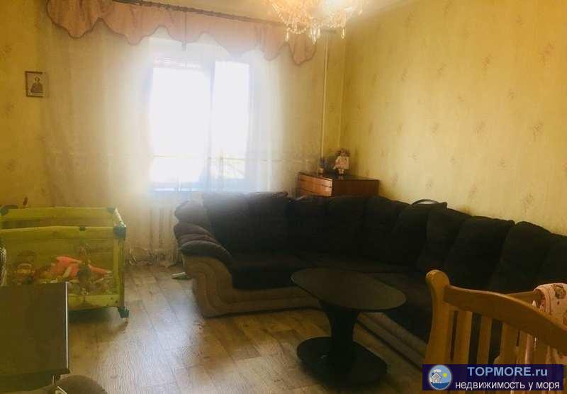 Продаётся двухкомнатная квартира 62,5 кв.м в центре города на улице Новороссийская, 10. Состояние жилое. Две...