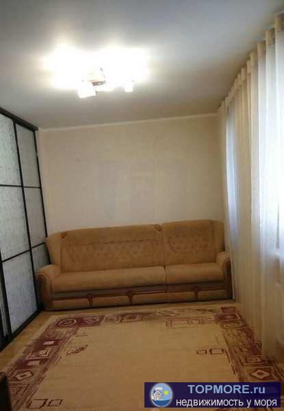 Продается ухоженная тёплая 1но комнатная квартира практически в центре города. Квартира с хорошим ремонтом, не... - 1