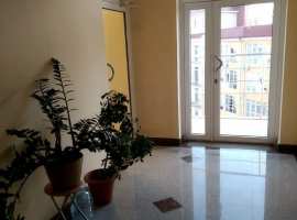 Продается двухкомнатная квартира общей площадью 49 кв.м....