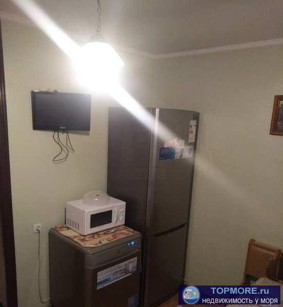 Просторная, светлая  квартира. Очень теплая. Состояние хорошее. Тихий зелёный двор, район с развитой инфраструктурой.... - 2