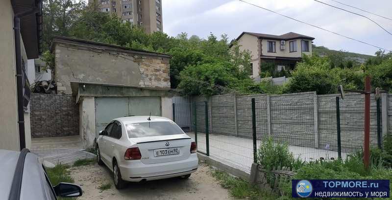 Продается двухкомнатная квартира. Автономное отопление,  газовая колонка, комнаты смежные. Отдельный вход на две... - 2