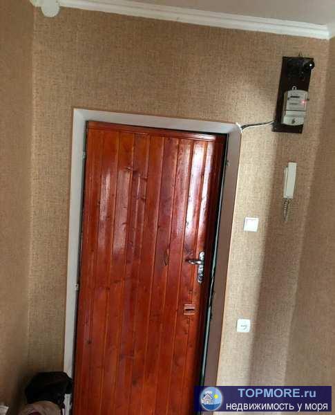 Продается однокомнатная квартира. Ремонт обычный. Металлопластиковые окна. Входная дверь металлическая. В дополнение...