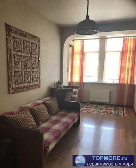 Продаётся 1 комнатная квартира в тихом и хорошем с развитой инфраструктурой районе города. Имеется детский сад,...