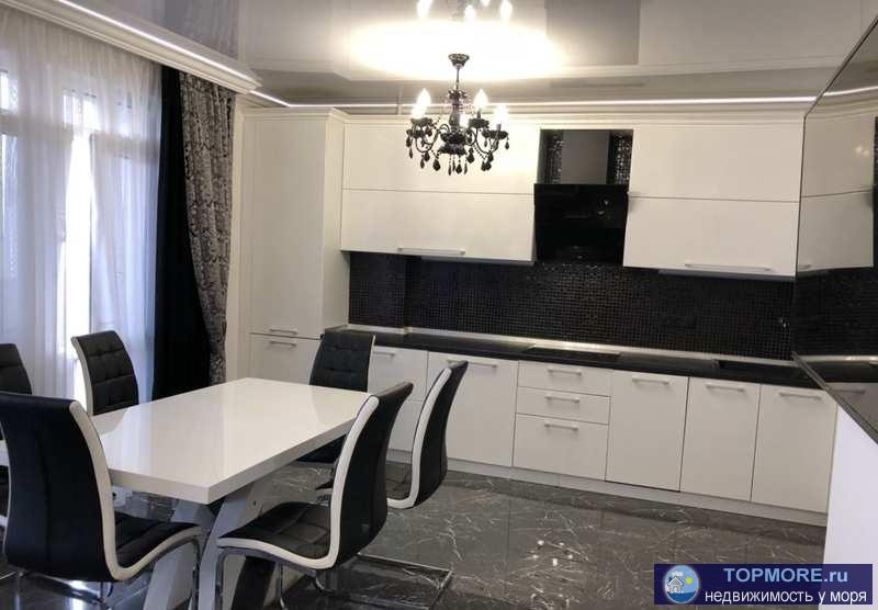 Внимание! Это то самое место, где Ваша мечта воплотится в жизнь!!!   В квартире сделан отличный дизайнерский ремонт:... - 2