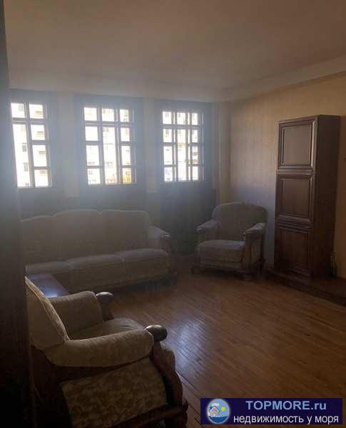 Поиски закончены! Въезжайте хоть сегодня!  Продаётся трёхкомнатная квартира в Гагаринском районе.  Инфраструктура:...