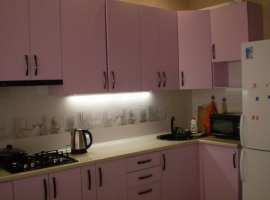 Сдаётся просторная уютная квартира не алеко от Центра города....