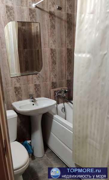 Сдаётся просторная очень теплая квартира. Солнечная сторона. Хорошая инфраструктура - рядом школы, детские сады,...