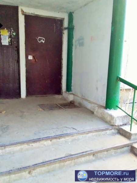 Продается 1-комнатная квартира в элитном районе на Москольце.  Уютная, светлая, теплая, комфортная квартира,... - 2