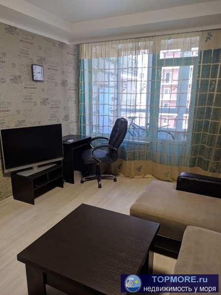 Продается квартира с душевным хорошим ремонтом. АГВ, теплые полы. Мебель и техника остается. Одно из лучших...