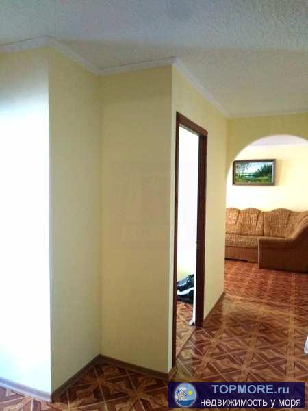 Продается уютная 3- комнатная квартира в спальном районе на ул. Аральская. Просторная 60 кв. м. Жилые комнаты... - 2