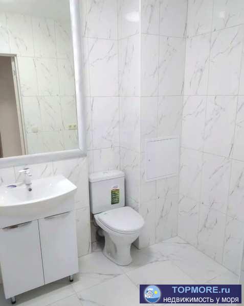 Продается 1 комнатная квартира в новом доме 'Город Мира'.  Просторная 40 кв. м. Жилая комната 15 кв. м. Светлая кухня... - 1