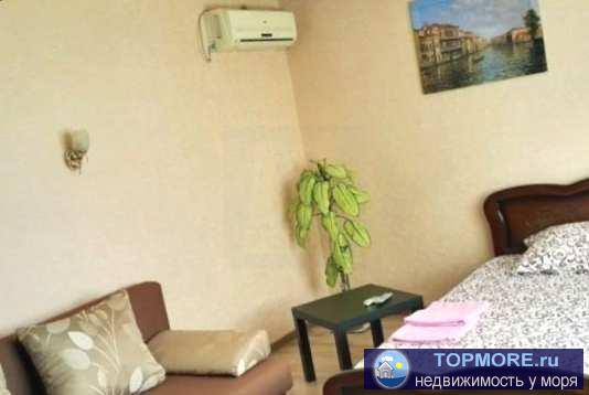 Продается  уютная 1- комнатная квартира в блочном доме. Квартира  светлая, теплая в спальном районе. Удобная... - 2