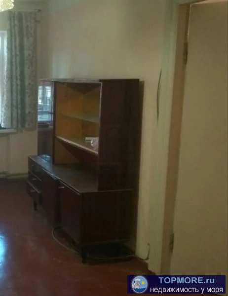 Продается уютная и светлая 2- комнатная квартира в жилом состоянии. Общая площадь 42 кв. м. Зал 17,3 кв. м. Спальня... - 1