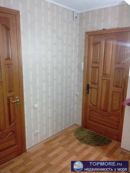 Сдаётся трёхкомнатная квартира в самом востребованном районе города.  Квартира оборудована  мебелью , техникой, в... - 1