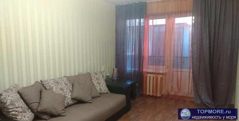 Сдается !Квартира после ремонта в хорошем состоянии, теплая. До остановки 3 минуты. Рядом Гагаринский парк,...