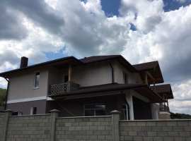 Продается новый дoм в элитном поcёлке  Краcнолeсье,в 15км от г....