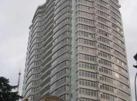 Продаю квартиру с дизайнерский ремонтом в ЖК на Первомайской д. 21...