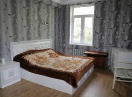 Продаю 2-х комнатную квартиру в Сталинке с железобетонные...