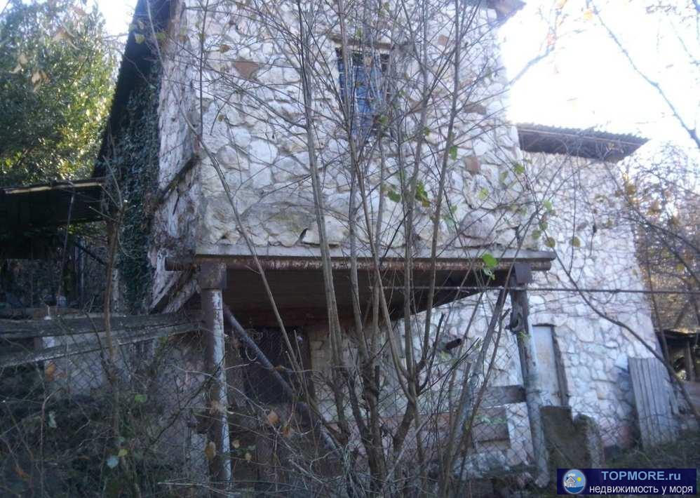 Я собственик орлинные скалы Документы на дом и землю в наличие 9соток земли по документам по факту 12 соток возможно... - 1