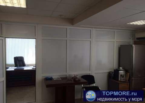 Свежий ремонт, 2 сплит системы, разделён перегородкой на 2 помещения кабинета, с/у отдельно, телефон, интернет. Офис... - 2