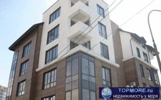 Продается уютная, светлая 3- х комнатная квартира в доме клубного типа. Закрытая территория, парковка, в доме лифт. В...