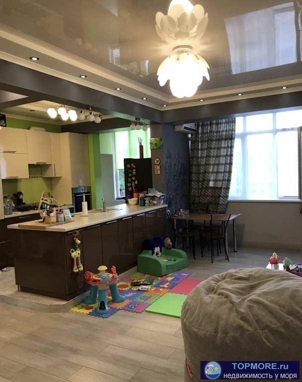 Продаю просторную 4-х комнатную квартиру на втором этаже 5-ти этажного дома клубного типа с хорошим ремонтом и... - 1