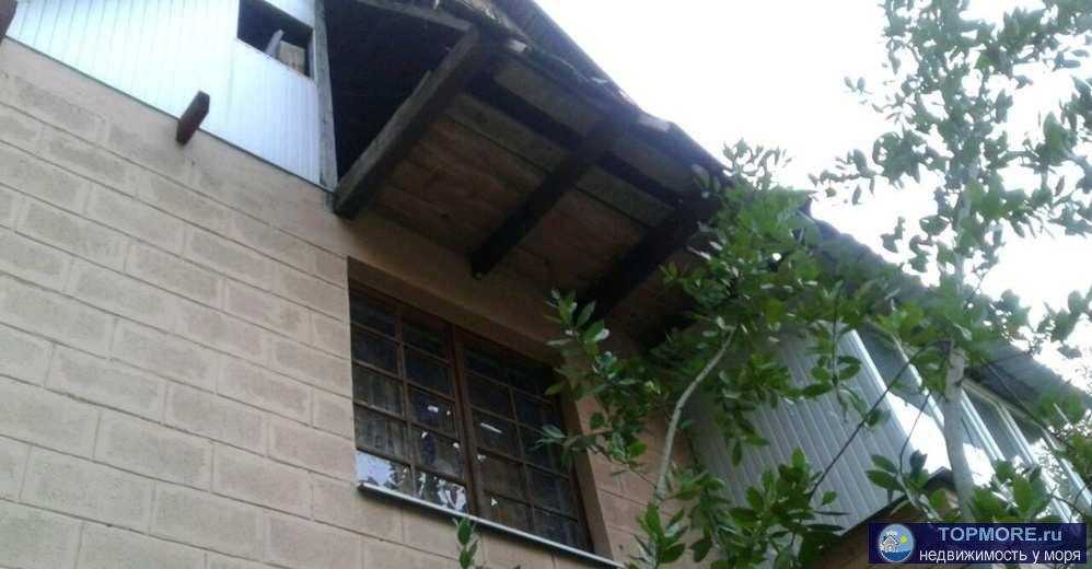 Продается участок к домом основной этаж - комната с камином, кухня, прихожая; мансарда без отделки- расчитывали... - 1