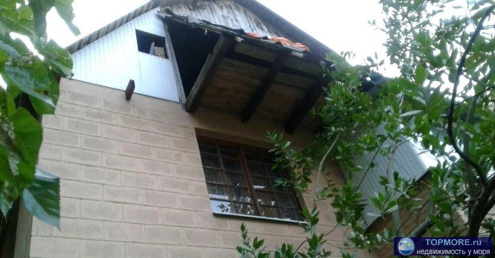 Продается участок к домом основной этаж - комната с камином, кухня, прихожая; мансарда без отделки- расчитывали... - 2