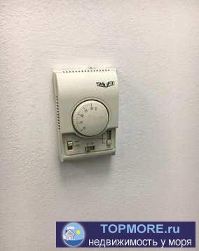 Продаю помещение под офис. Самый центр Сочи. Помещение расположено в торговом комплексе, на третьем этаже. Рядом...