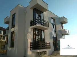 Продам новую гостиницу на 8 полноценных квартир с кухней -гостиной...