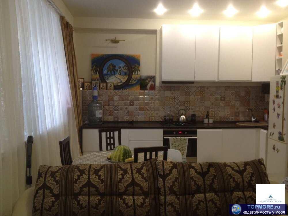 Квартира-студия с огороженной спальней, евроремонт, продается с мебелью, вся бытовая техника! Газ! стоит котел,...