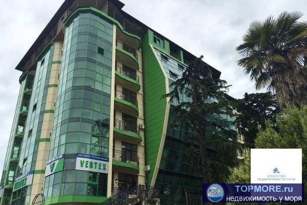 Срочно. Продажа от собственника. Трехкомнатая квартира в 200 метрах от моря. Огороженая территория, охрана, детская... - 2