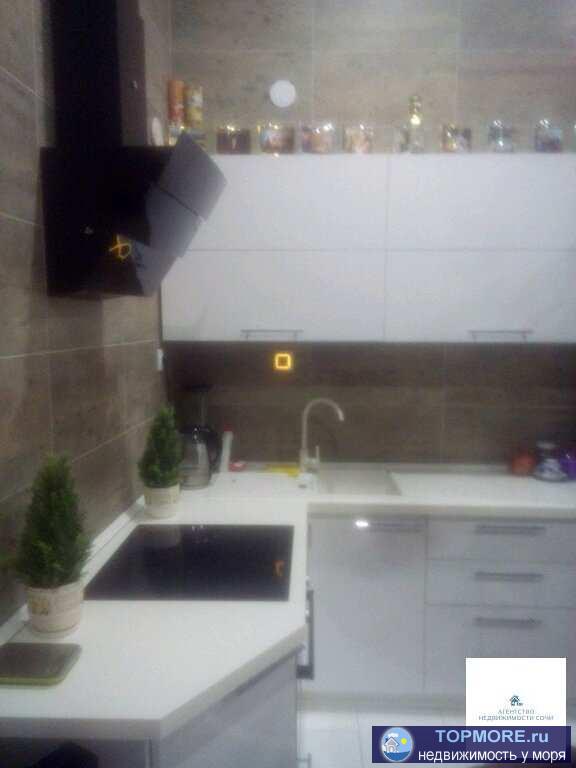 Студия полной площадью по полу 70 квадратных метров плюс второй уровень 10 метров с винтовой лестницей и... - 2