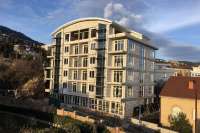 Под мостом, или сколько стоит жилье в Крыму